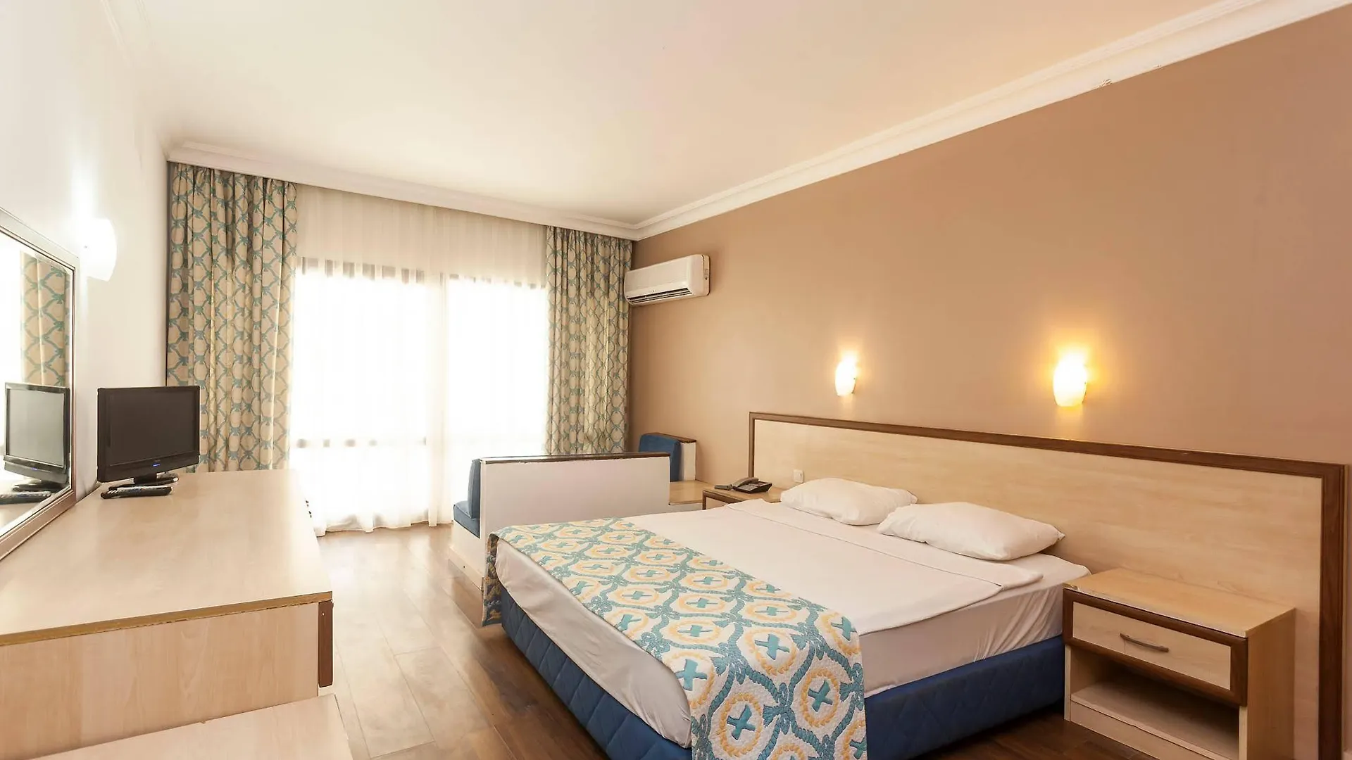 Ladonia Hotels Kesre Оздере