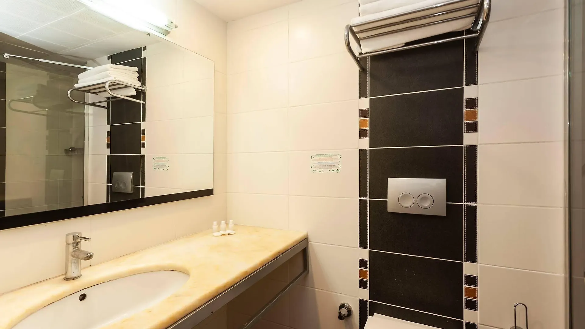 Ladonia Hotels Kesre Оздере